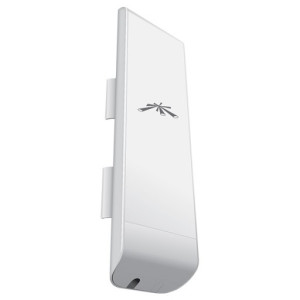Точка доступу Ubiquiti Nanostation M2(NS-M2) внешняя/внутренняя, 2GHz, 11dBi Точка доступу Ubiquiti Nanostation M2(NS-M2) внешняя/внутренняя, 2GHz, 11dBi