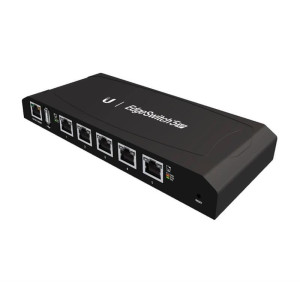 Коммутатор Ubiquiti EdgeSwitch ES-5XP (5xGE, Passive PoE, 60W max) Коммутатор Ubiquiti EdgeSwitch ES-5XP (5xGE, Passive PoE, 60W max)